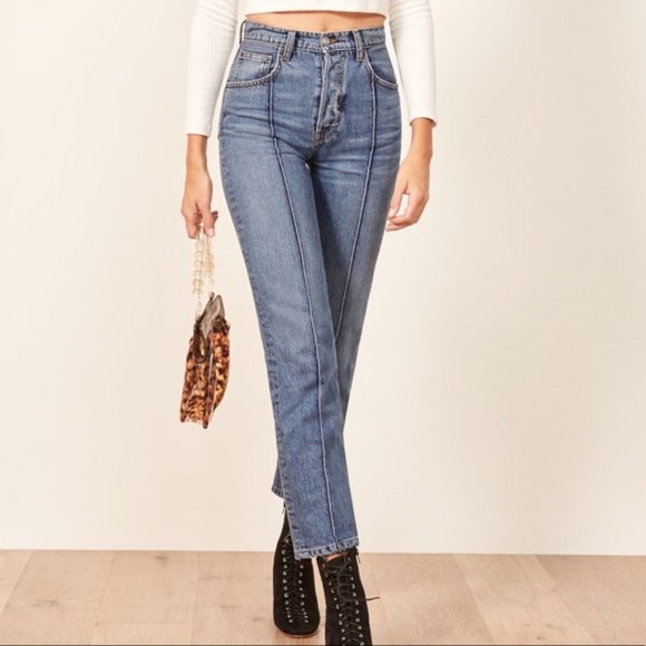 **SOLD** Reformation Cynthia High Relaxed w/ Pintuck Jeans - Picture 1 of 12